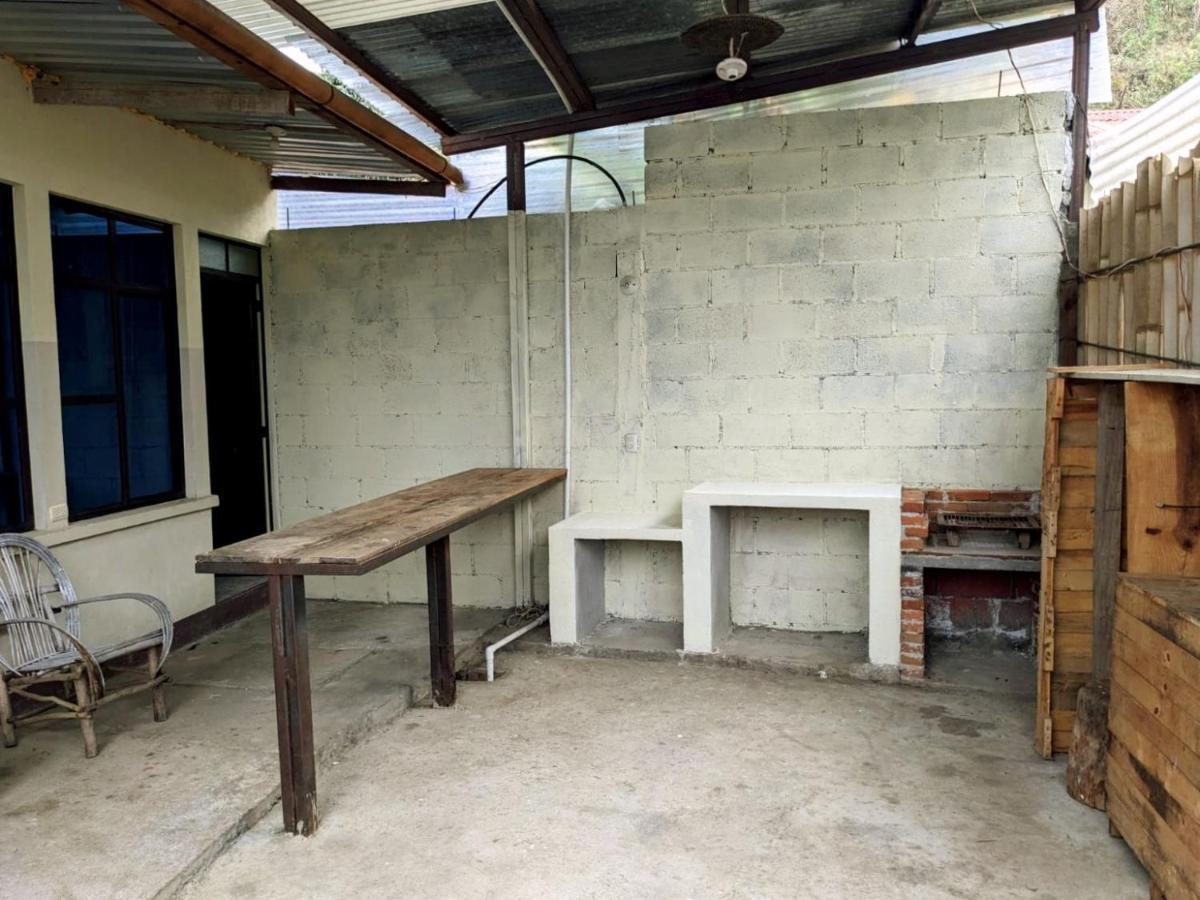 Tika' Aaj Mini-Hotel San Pedro La Laguna Zewnętrze zdjęcie